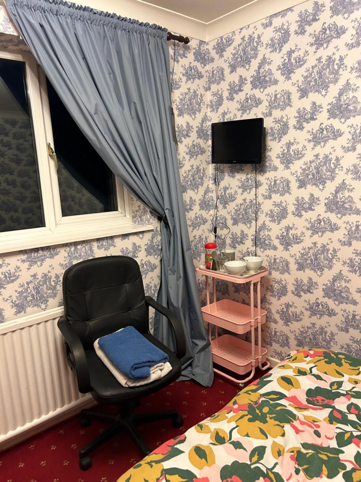 Lowri Cottage Hotel Shenstone Bagian luar foto