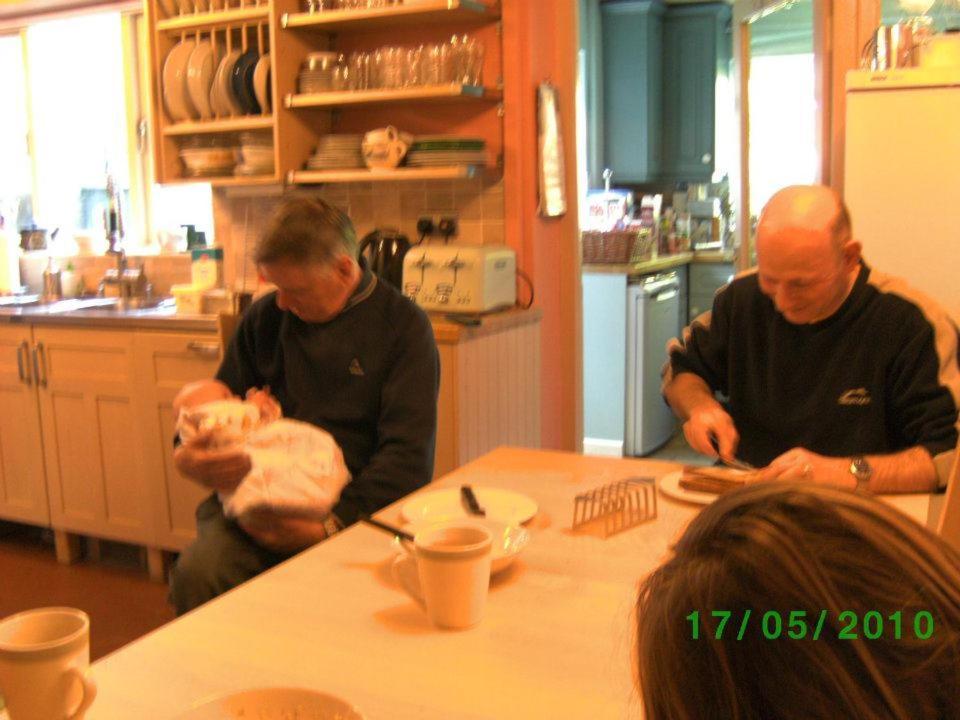Lowri Cottage Hotel Shenstone Bagian luar foto